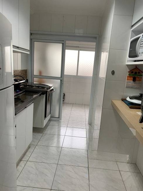 Apartamento à venda com 3 quartos, 98m² - Foto 10