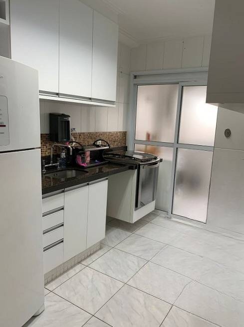 Apartamento à venda com 3 quartos, 98m² - Foto 9