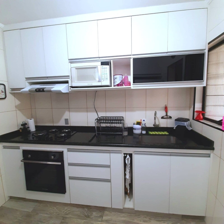 Apartamento à venda com 3 quartos, 92m² - Foto 7