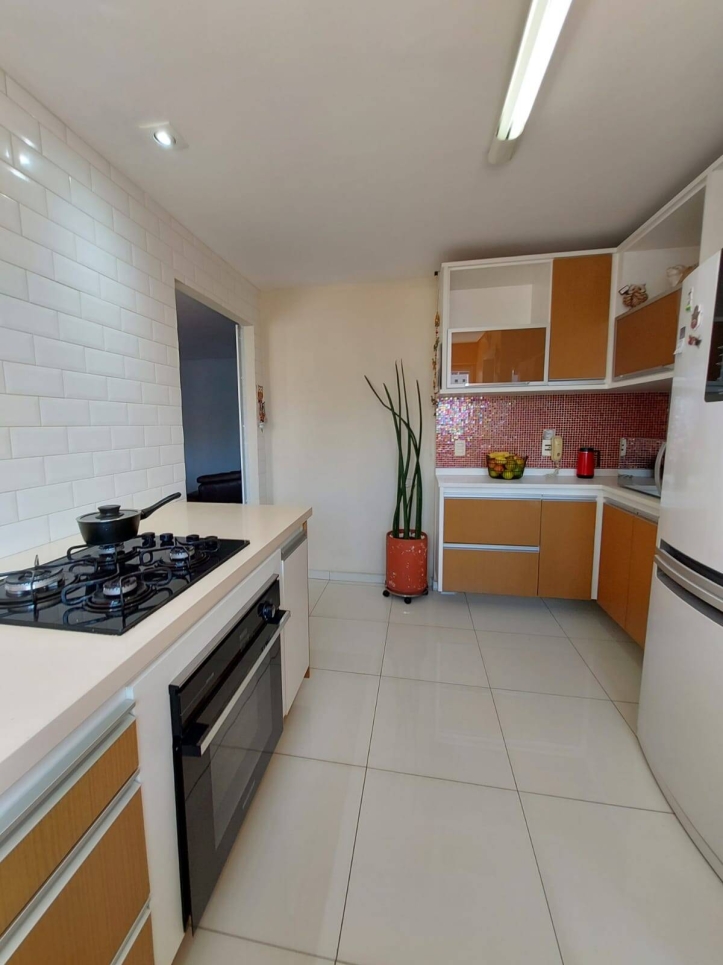 Apartamento à venda com 2 quartos, 98m² - Foto 47