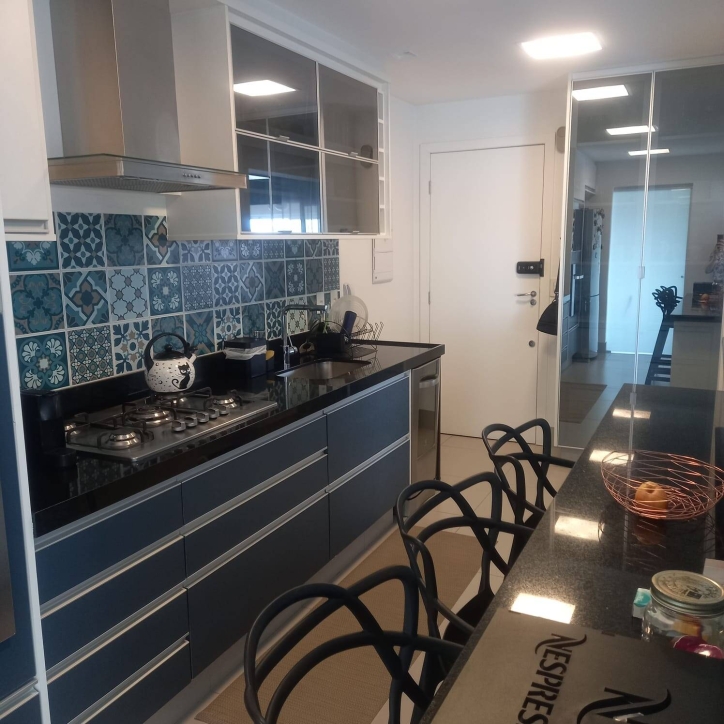 Apartamento à venda com 3 quartos, 122m² - Foto 8