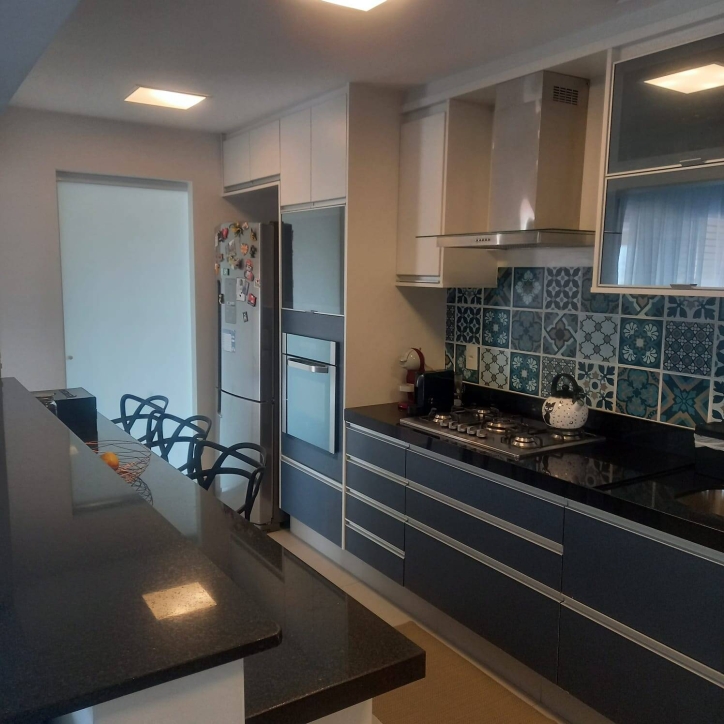 Apartamento à venda com 3 quartos, 122m² - Foto 12