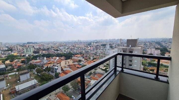 Apartamento à venda com 3 quartos, 161m² - Foto 2