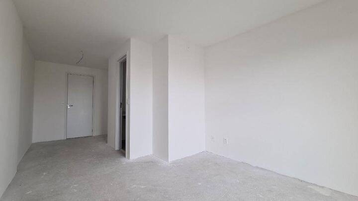 Apartamento à venda com 3 quartos, 161m² - Foto 4