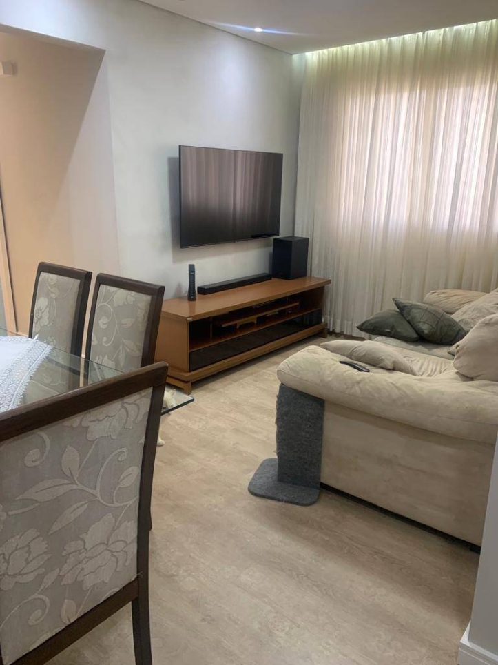 Apartamento à venda com 3 quartos, 62m² - Foto 3