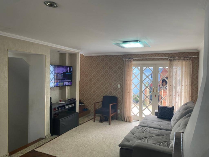 Casa de Condomínio à venda com 3 quartos, 180m² - Foto 2