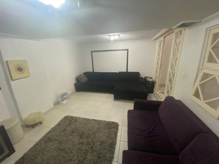 Casa de Condomínio à venda com 3 quartos, 180m² - Foto 4