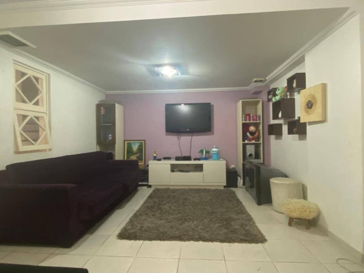 Casa de Condomínio à venda com 3 quartos, 180m² - Foto 3