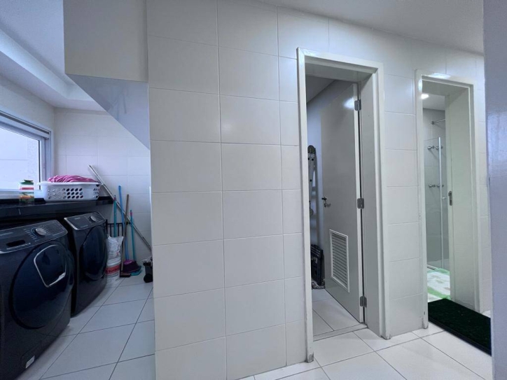 Apartamento à venda com 4 quartos, 234m² - Foto 19