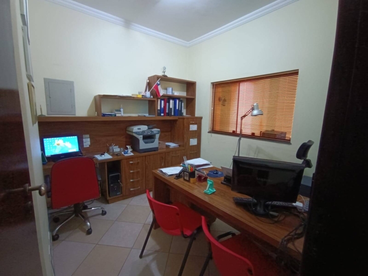 Sobrado à venda com 4 quartos, 325m² - Foto 26