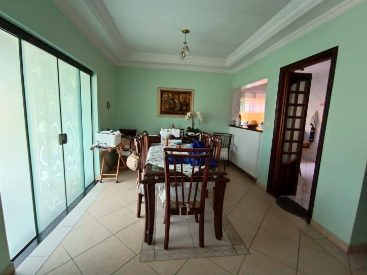 Sobrado à venda com 4 quartos, 325m² - Foto 13