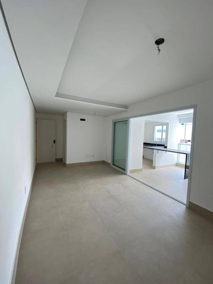 Apartamento à venda com 2 quartos, 83m² - Foto 5