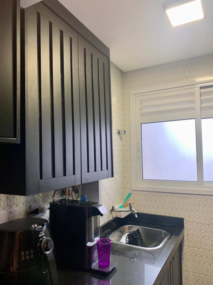 Apartamento à venda com 2 quartos, 60m² - Foto 15