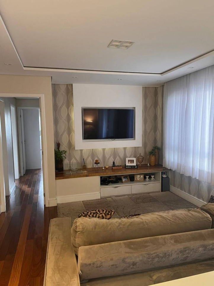 Apartamento à venda com 3 quartos, 123m² - Foto 15