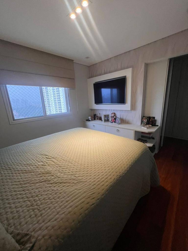 Apartamento à venda com 3 quartos, 123m² - Foto 37