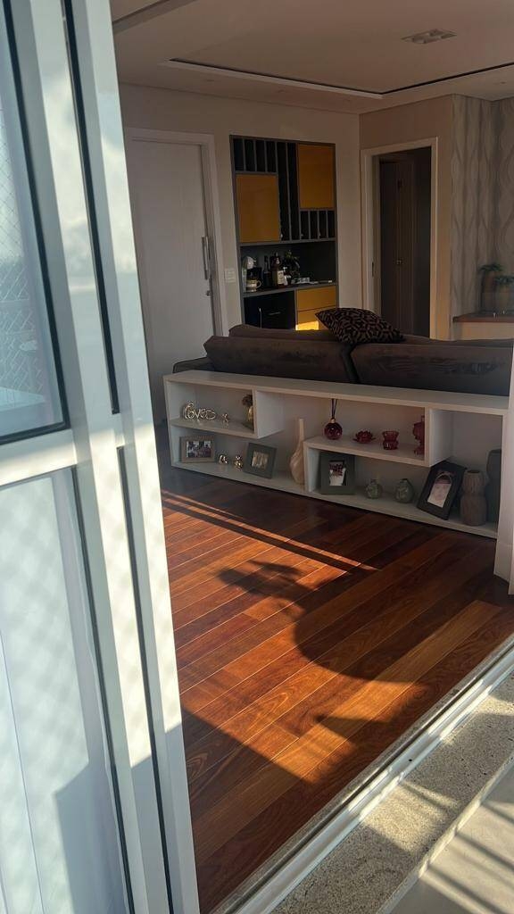 Apartamento à venda com 3 quartos, 123m² - Foto 11