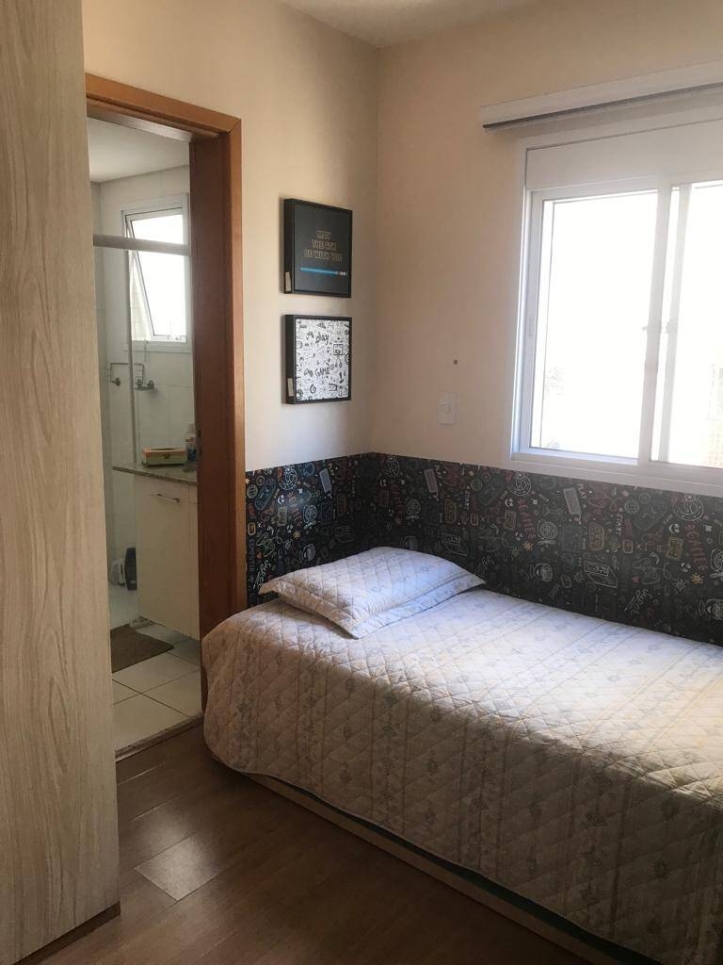 Apartamento à venda com 3 quartos, 142m² - Foto 16