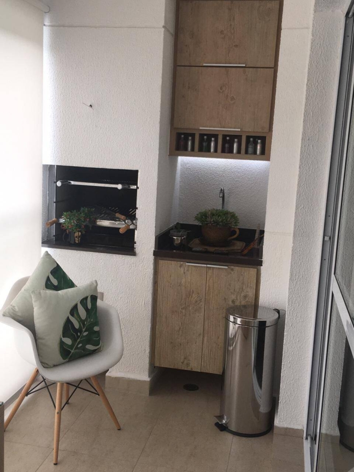 Apartamento à venda com 3 quartos, 125m² - Foto 4