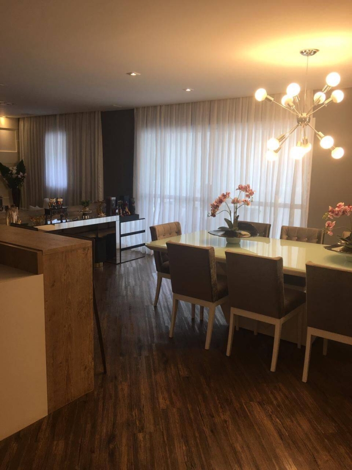 Apartamento à venda com 3 quartos, 125m² - Foto 9