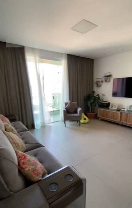 Sobrado à venda com 2 quartos, 189m² - Foto 4