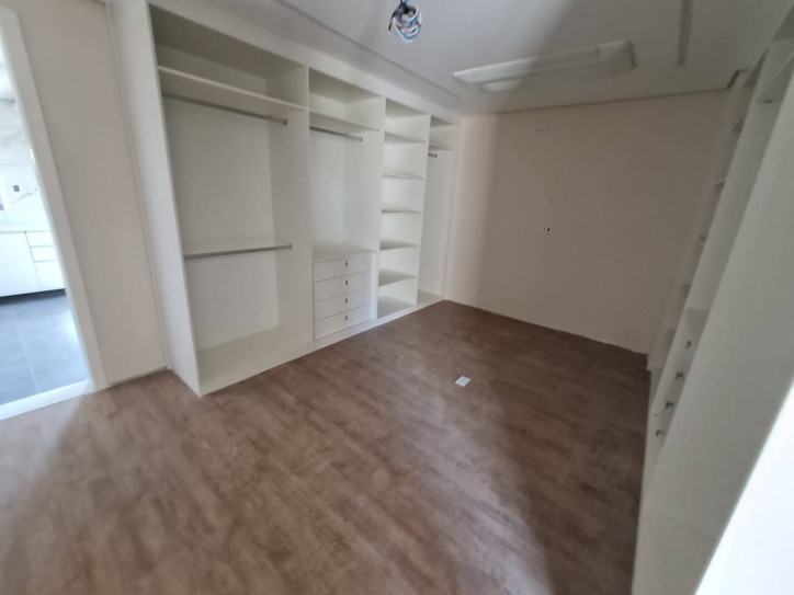 Casa de Condomínio à venda com 6 quartos, 360m² - Foto 12