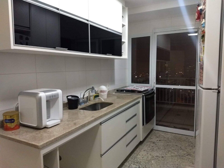 Apartamento à venda com 4 quartos, 143m² - Foto 9