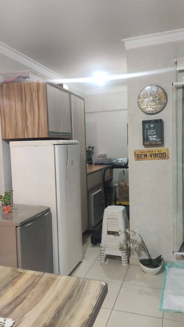 Apartamento à venda com 3 quartos, 146m² - Foto 7