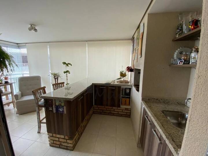 Apartamento à venda com 2 quartos, 83m² - Foto 2