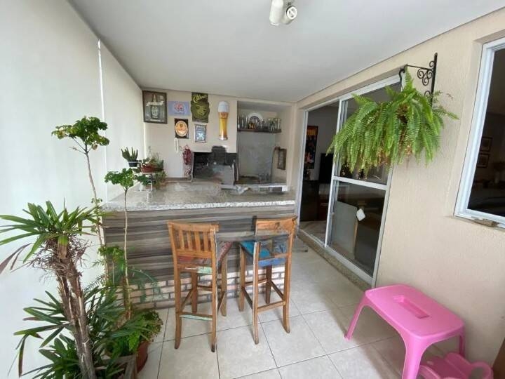 Apartamento à venda com 2 quartos, 83m² - Foto 1