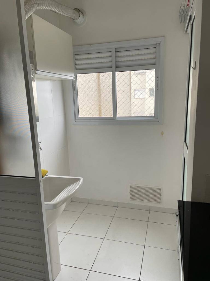 Apartamento à venda com 2 quartos, 61m² - Foto 7