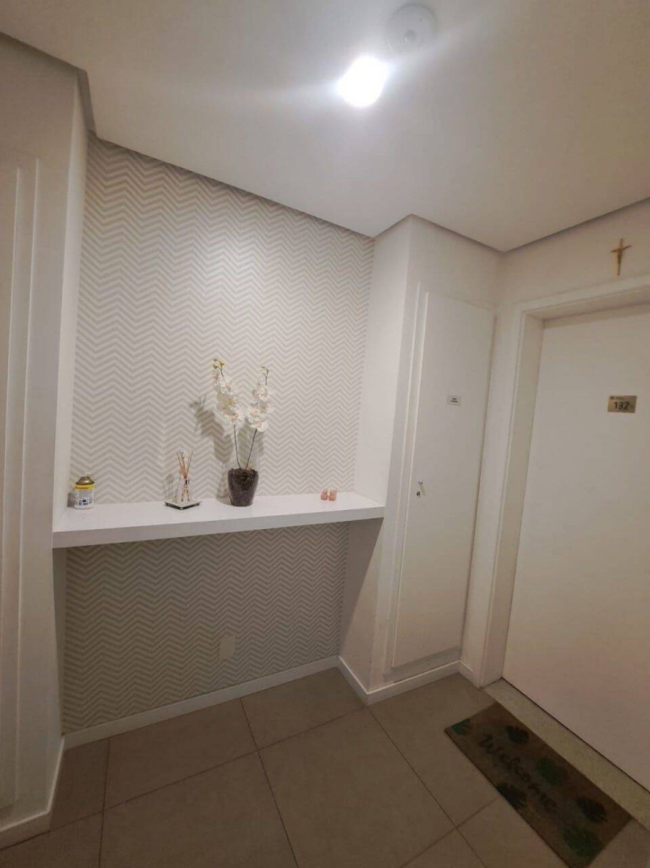 Apartamento à venda com 3 quartos, 86m² - Foto 5