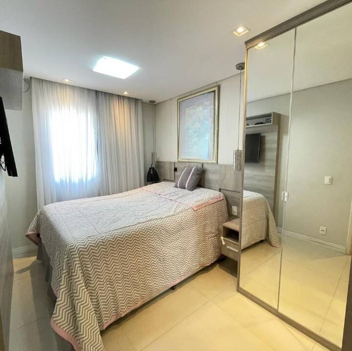 Apartamento à venda com 2 quartos, 70m² - Foto 20