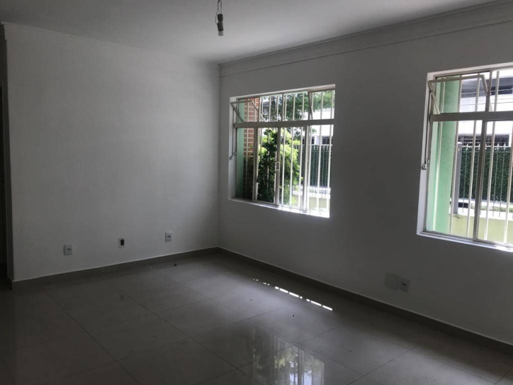 Apartamento à venda com 3 quartos, 85m² - Foto 3