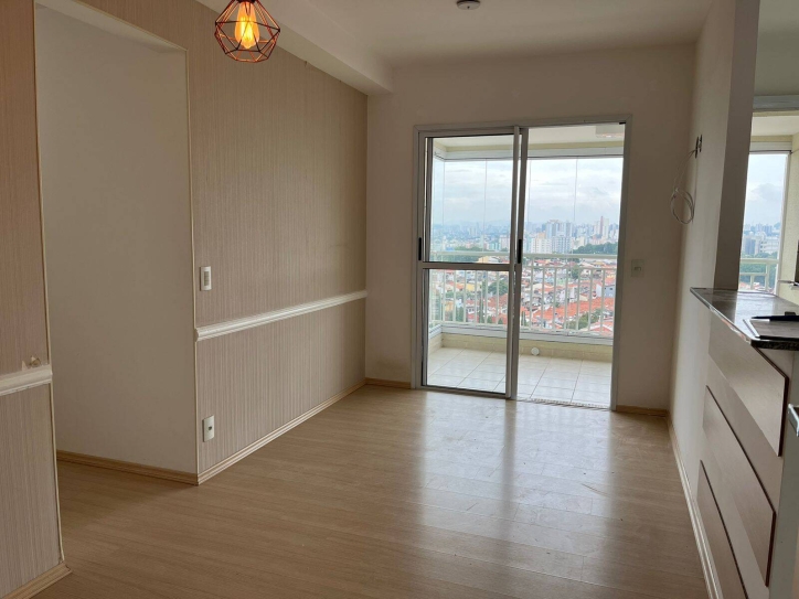 Apartamento à venda com 2 quartos, 61m² - Foto 4