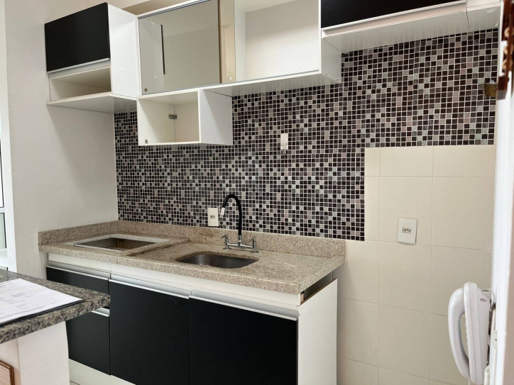 Apartamento à venda com 2 quartos, 61m² - Foto 6