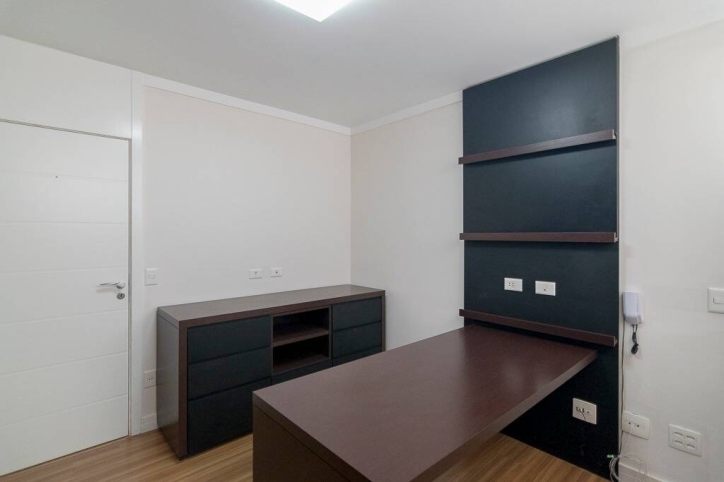 Apartamento para alugar com 4 quartos, 275m² - Foto 22