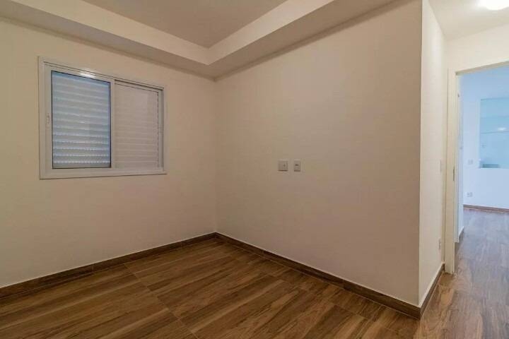 Apartamento à venda com 2 quartos, 62m² - Foto 14