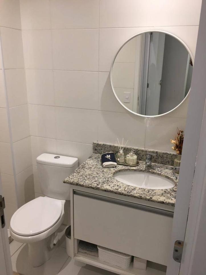 Apartamento à venda com 2 quartos, 65m² - Foto 15