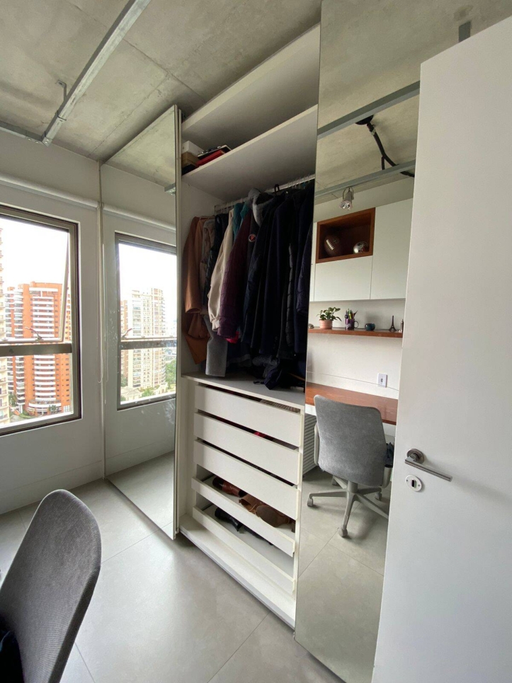 Apartamento à venda com 2 quartos, 70m² - Foto 9