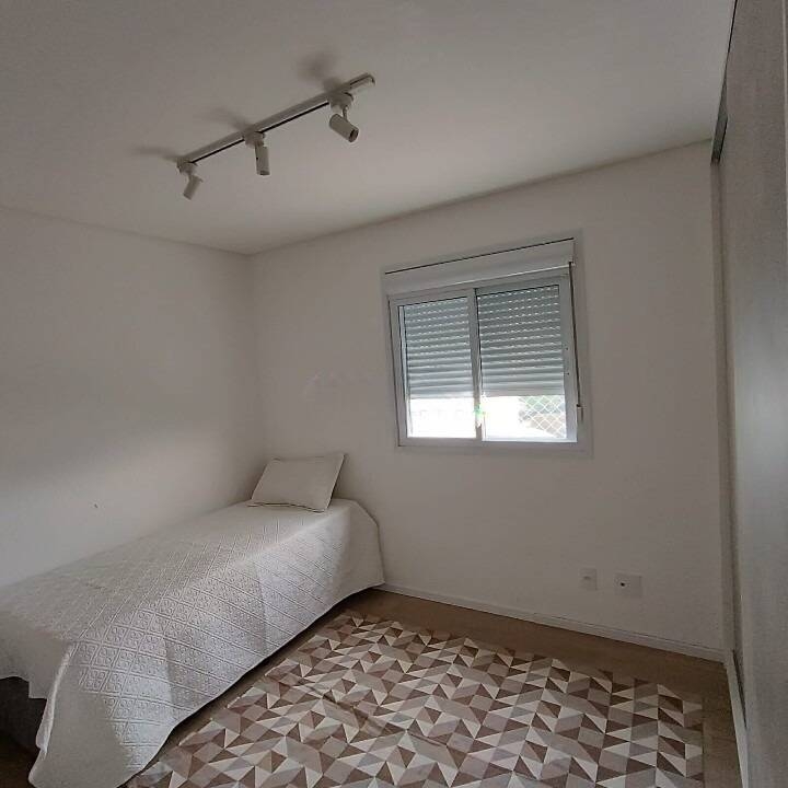 Apartamento à venda com 2 quartos, 65m² - Foto 25