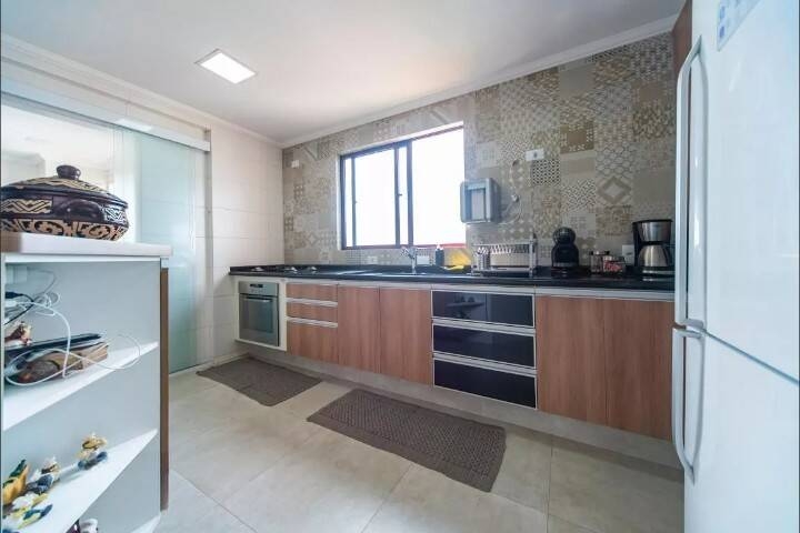 Apartamento à venda com 3 quartos, 96m² - Foto 12