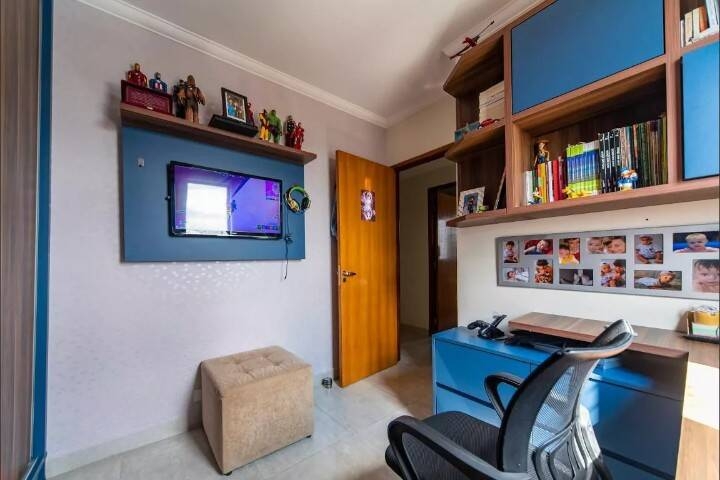 Apartamento à venda com 3 quartos, 96m² - Foto 25