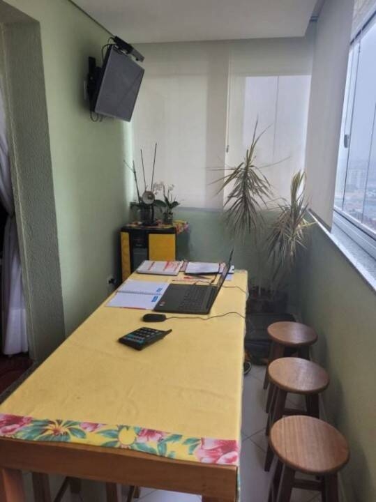 Apartamento à venda com 3 quartos, 121m² - Foto 2