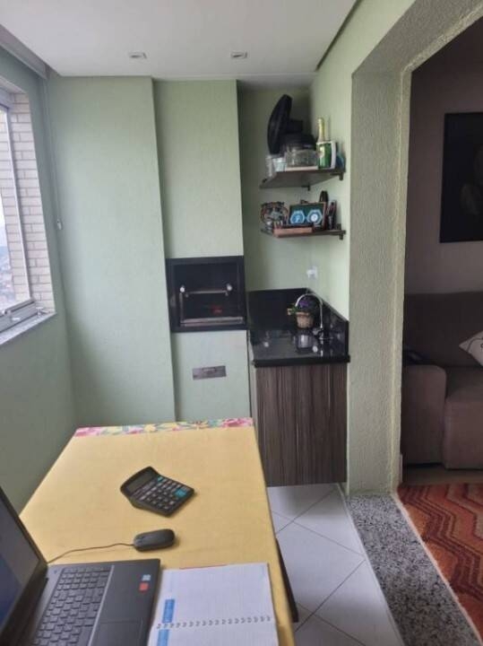 Apartamento à venda com 3 quartos, 121m² - Foto 1