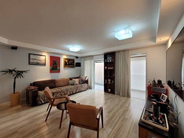 Apartamento à venda com 3 quartos, 114m² - Foto 4