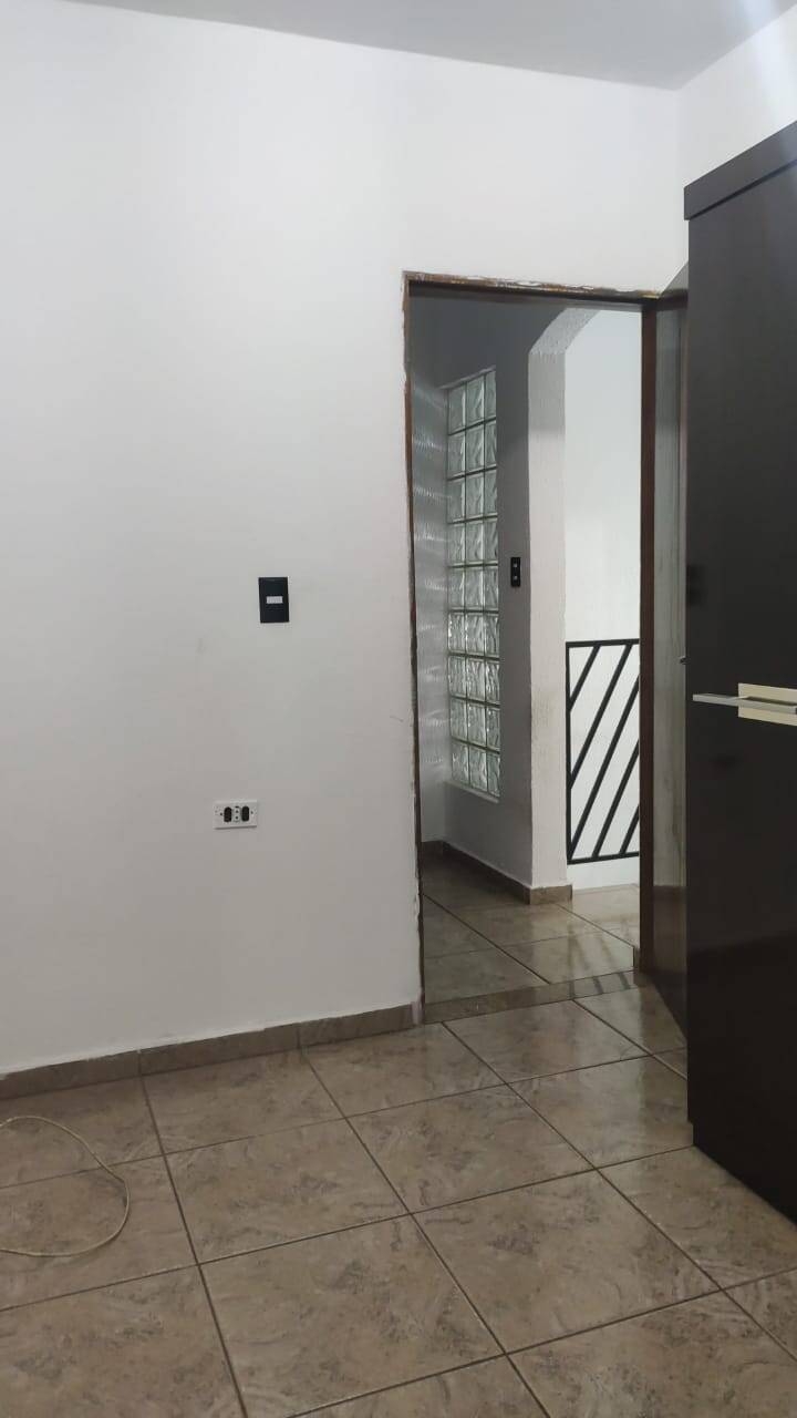 Casa à venda com 3 quartos, 144m² - Foto 13