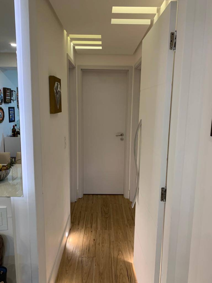 Apartamento à venda com 2 quartos, 55m² - Foto 17