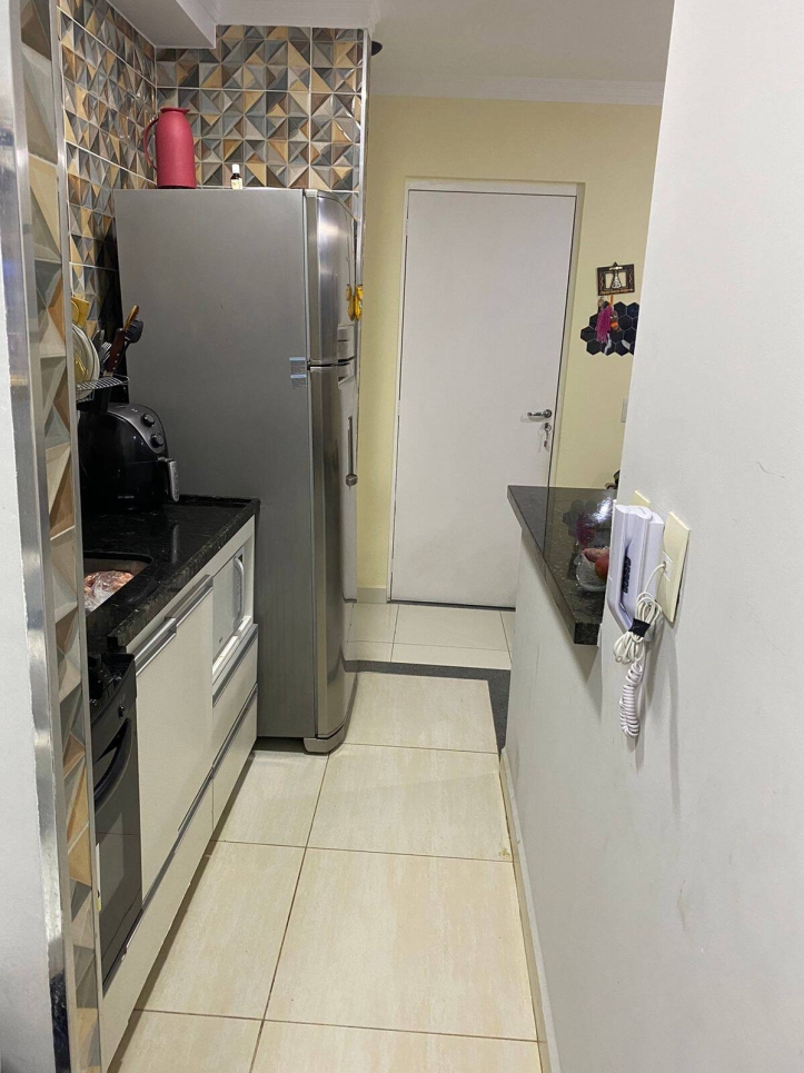 Apartamento à venda com 1 quarto, 33m² - Foto 7