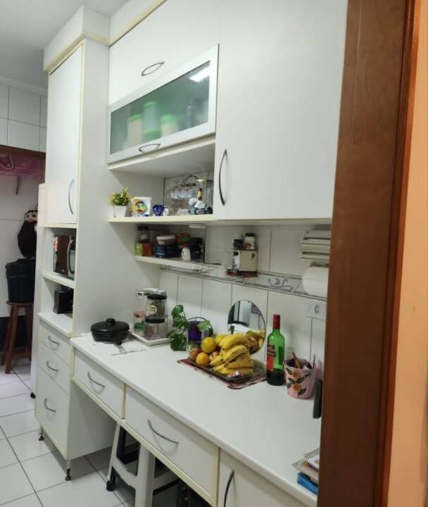 Apartamento à venda com 3 quartos, 77m² - Foto 6