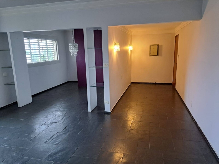 Apartamento à venda com 3 quartos, 131m² - Foto 3